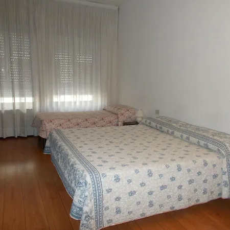 Pola 4* מילאנו