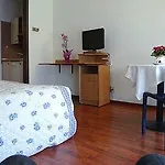 Pola Milaan