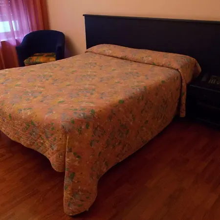 Pola Aparthotel Milan