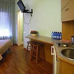 شقة فندقية Pola 4*